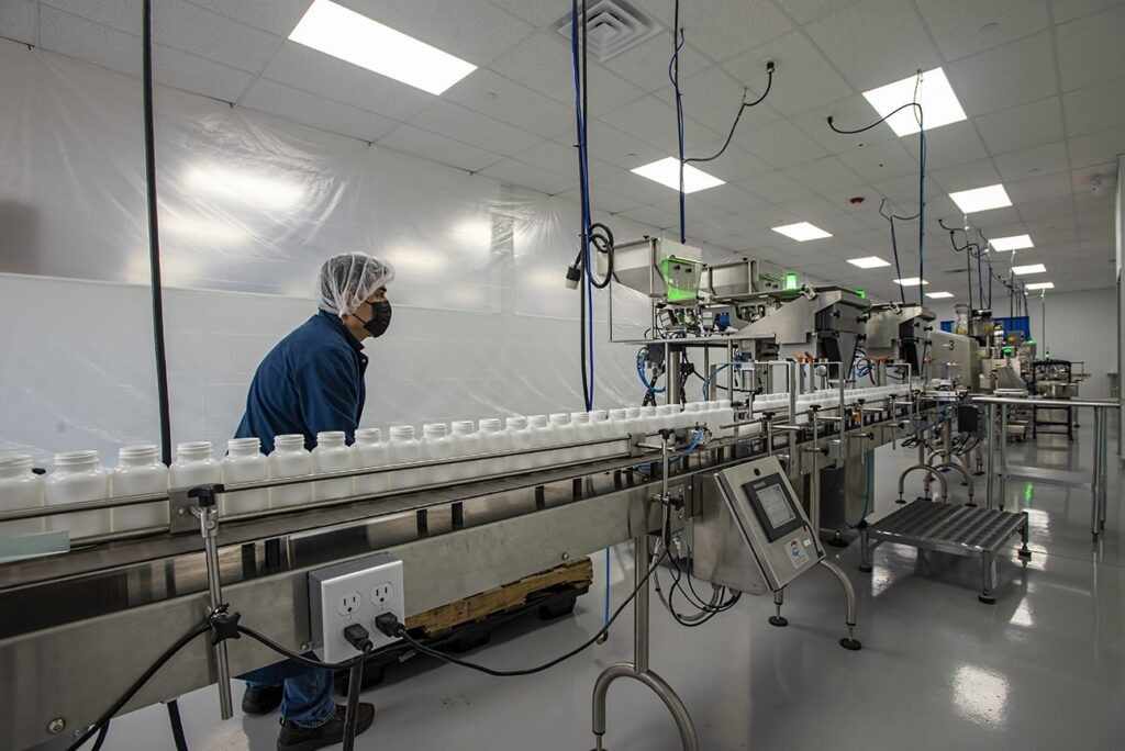 Why Pharmaceutical Companies Need High-Quality Packaging Solutions