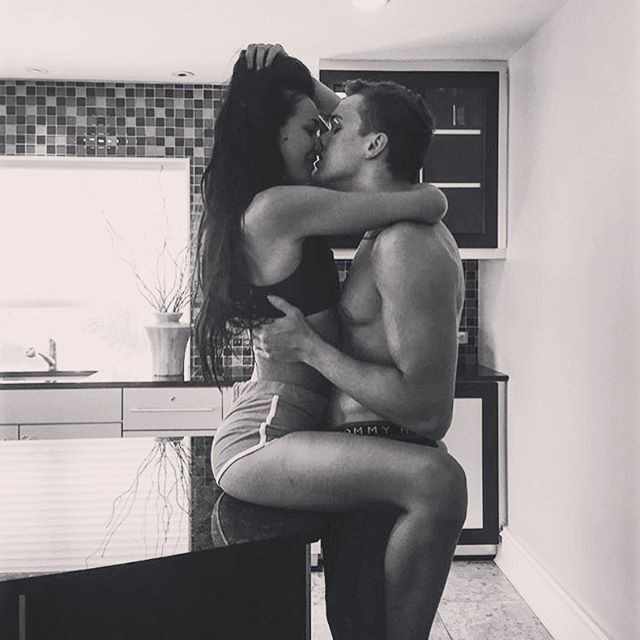 Married men cheats on wife