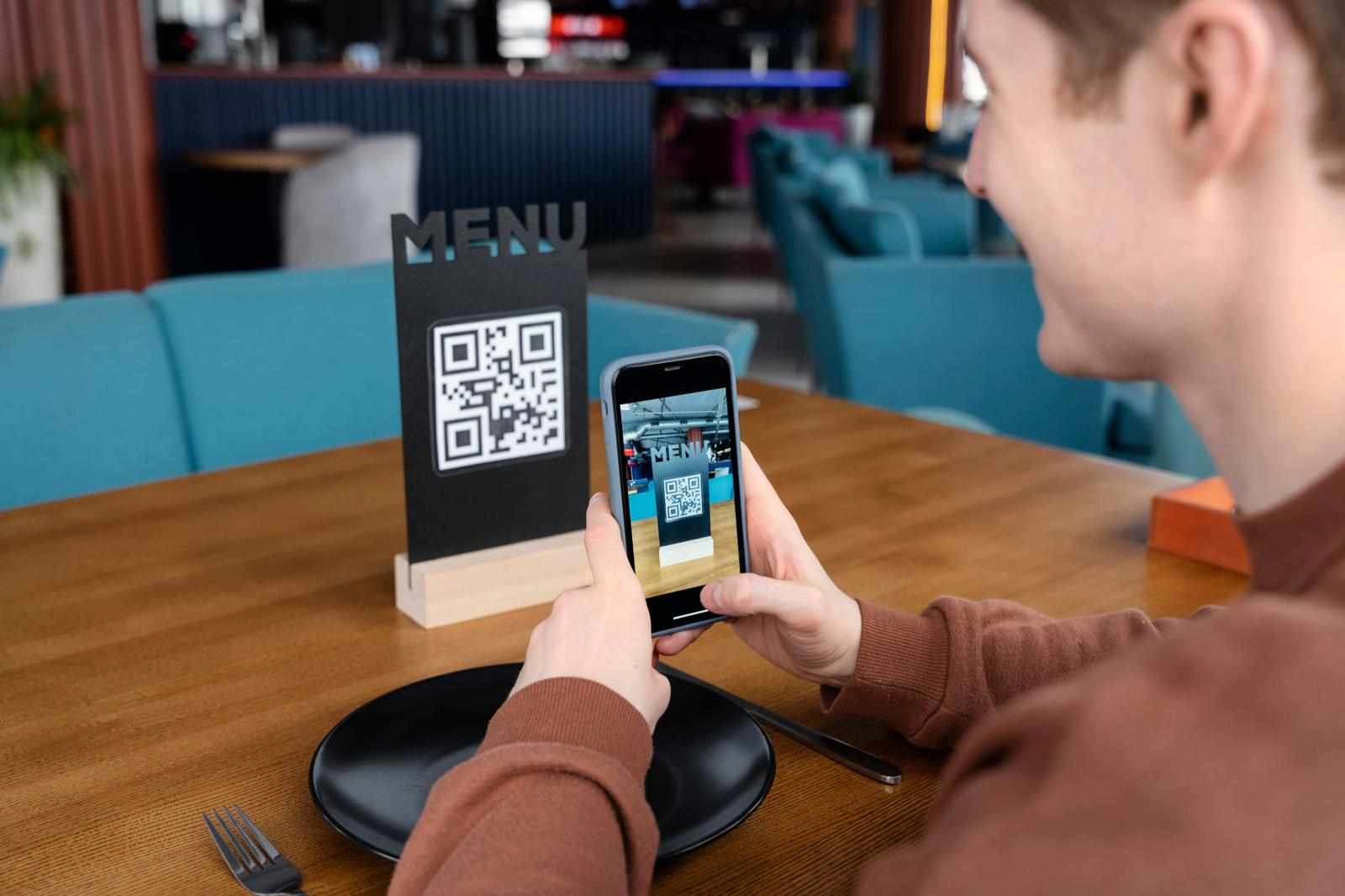 Technology in Colorado Catering: QR Menus & Digital Tastings