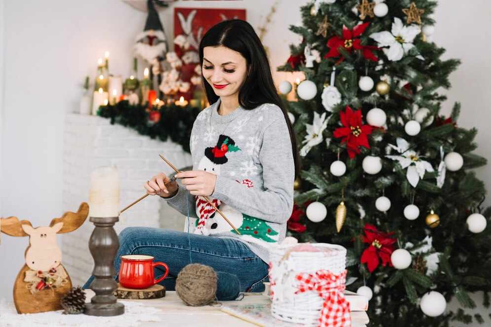 65 Elegant Christmas Decor Ideas You Can Totally Make Yourself
