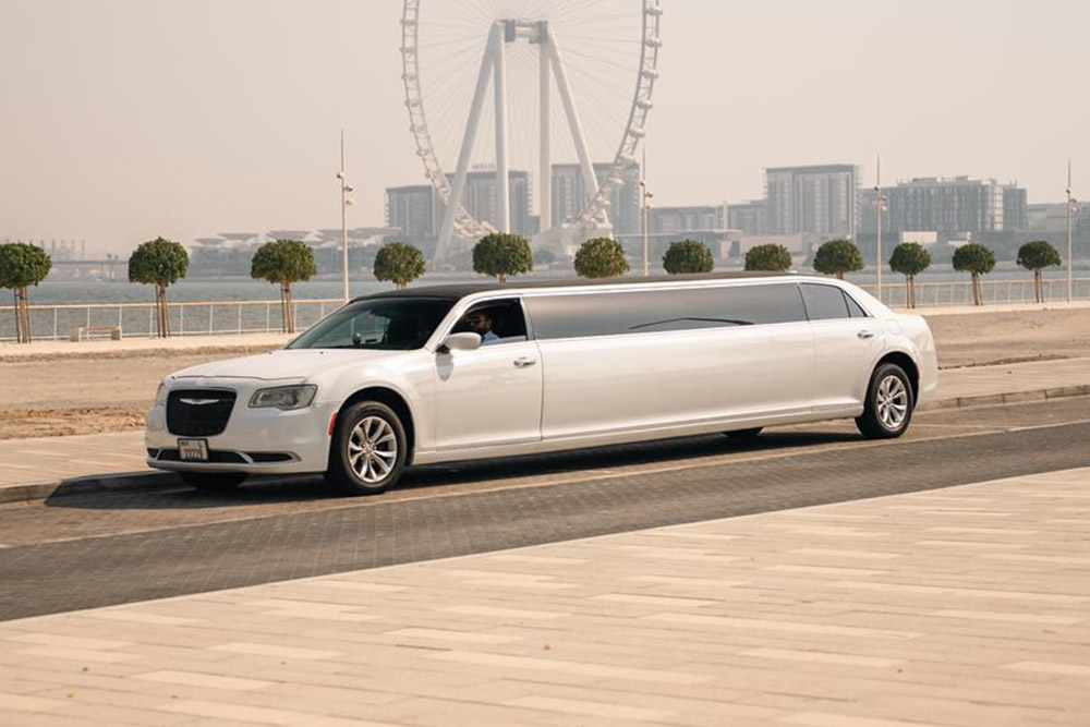 Limousine Luxury Travel, Chauffeur Service & Premium Transportation in Dubai