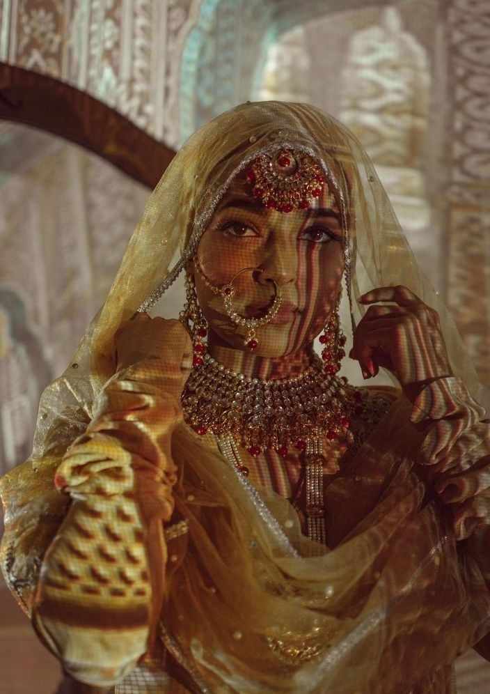 A Curvy Turn to His Heart