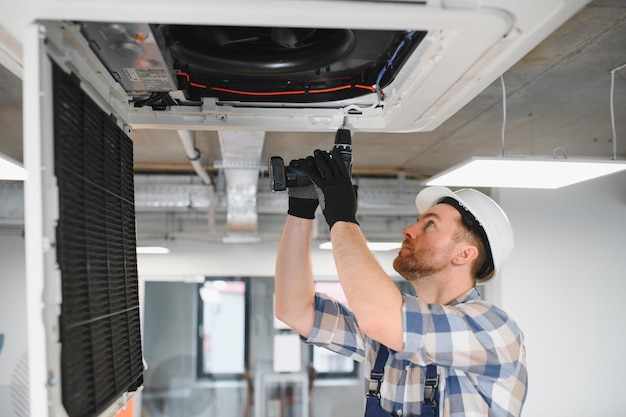 What Phoenix Homeowners Should Know About Professional Air Duct Cleaning