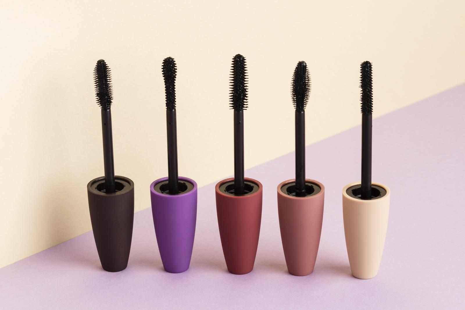 Elevate Your Makeup Game with the Right Eyelash Brushes Tools