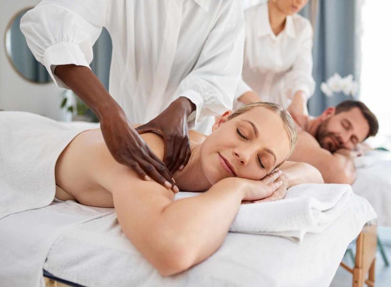 Massage spa Center in Delhi