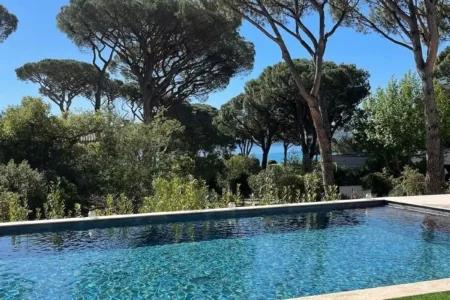 Discovering the Charm of St. Tropez House Rentals