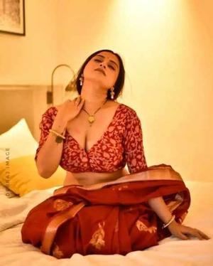 3. Saransh Aashika Suhaagrat ( 18 + gif 🔥, many porn gifs )