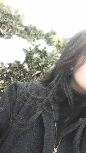 𝐈𝐒𝐇𝐀🦋✨ logo