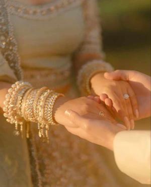 Mujhe Pyaar Karo