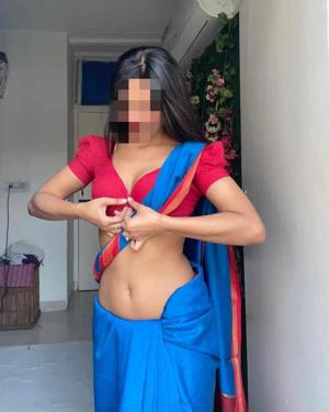 Photoshoot ke bahane ki actress ki chudai ( part-3(1.5 hours) 3+ videos)