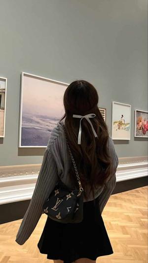 Madeline Bridget logo