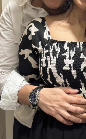 Story 1 : Karzdar Aur Naukrani 🔥