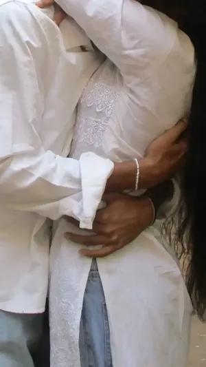 Story 13 : Watchman Ki Wife 🔥