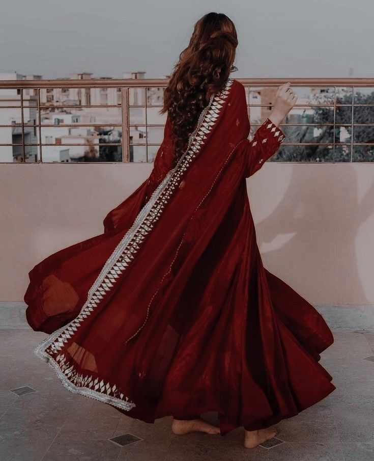 NANDINI SURYAWANSHI (23)