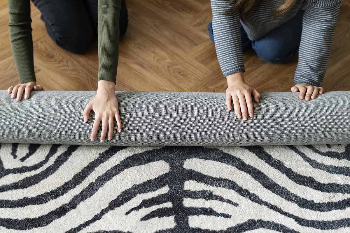 Carpet Stretching Services in Tempe: Restore Comfort and Style