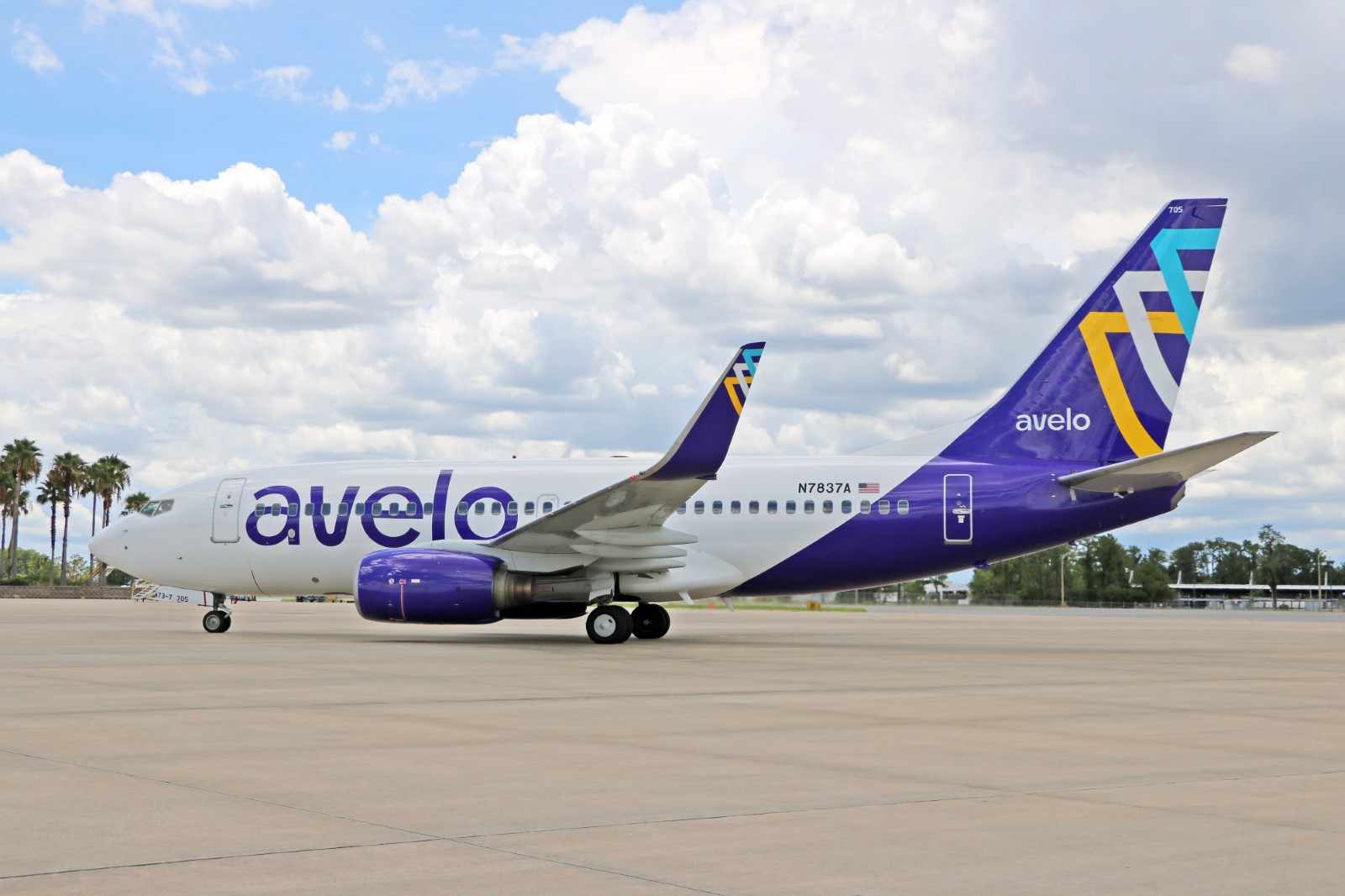 How to Book Cheap Avelo Flights Ticket Online in 2025