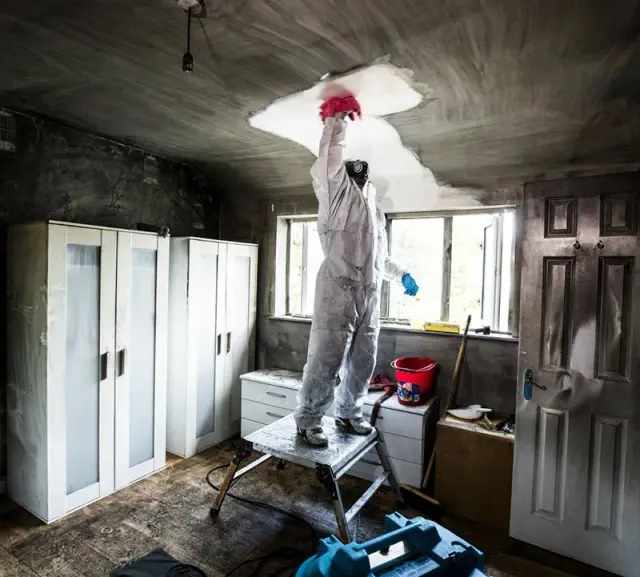 What Are the Risks of Delaying Commercial Flood Cleanup in Vaughan?