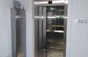 Common Mistakes to Avoid When Hiring Lift Companies
