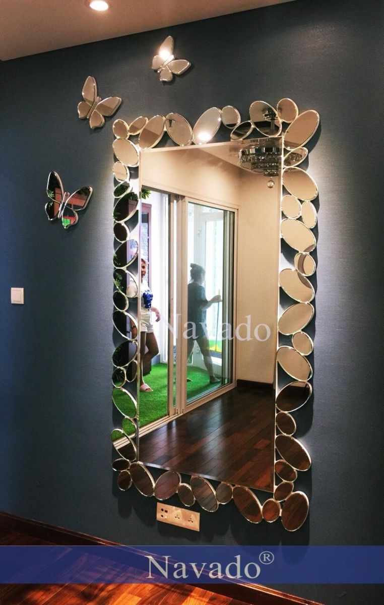 Gương hiện đại treo tường cao cấp nghệ thuật Kathina