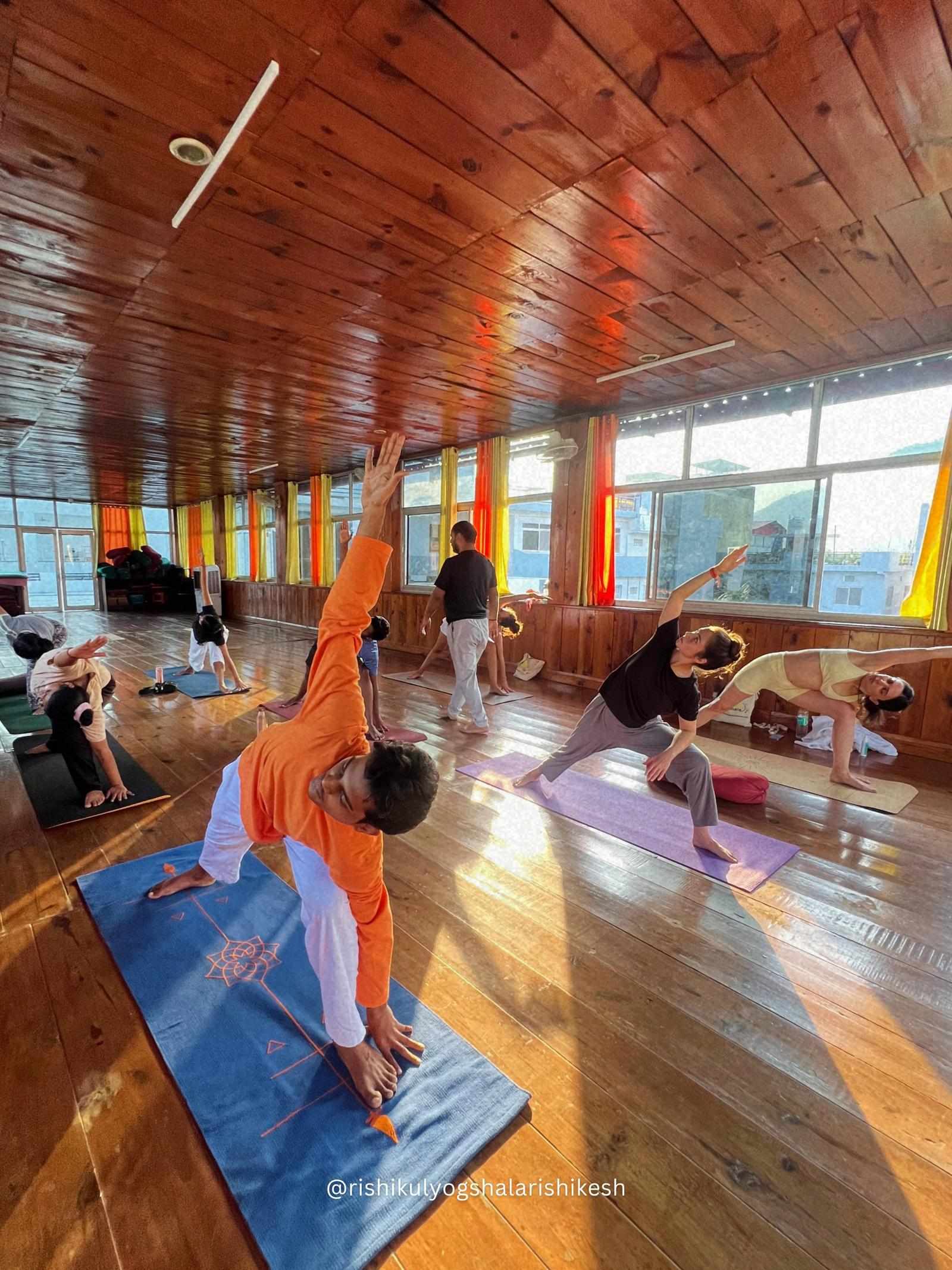 Rishikul Yogshala Rishikesh: 200-Hour Yoga Teacher Training Guide