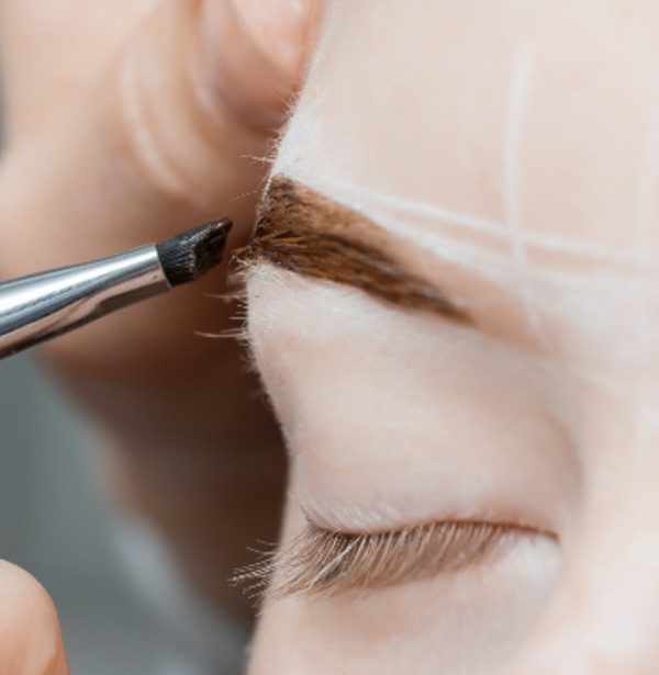 Brow Tint: The Secret to Effortless, Defined Brows