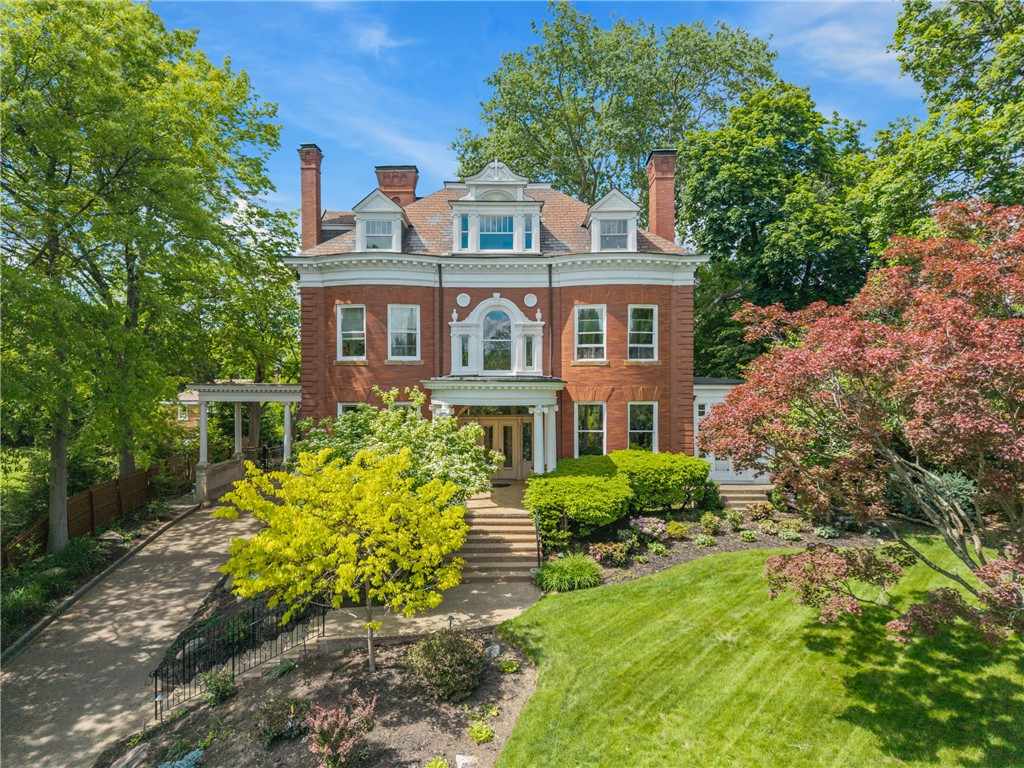 What Should You Look for When Choosing a Realtor?