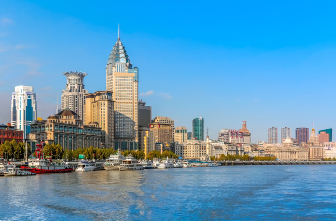 Montreal to Mumbai Flights Guide by First Class Travels