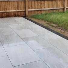 Natural Stone Patio Slabs: Durable Elegance for Your Garden