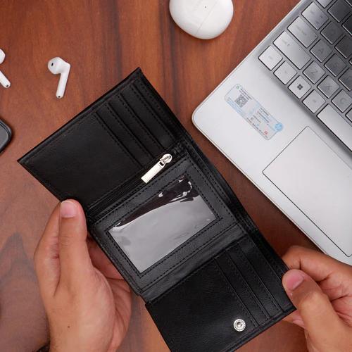 Finding the Perfect Men’s Wallet Online and Customised Gifts for Men
