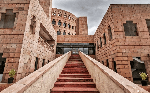 Give your career a new definition with an MBA in International Business