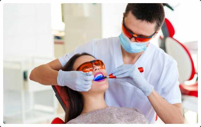Top 7 Things to Know Before Starting Dental Implant Treatment