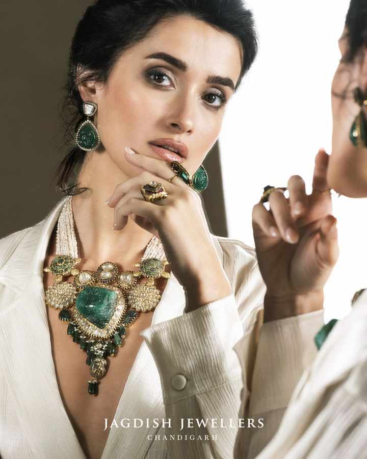 Bold, Regal And Truly Unique—This Necklace