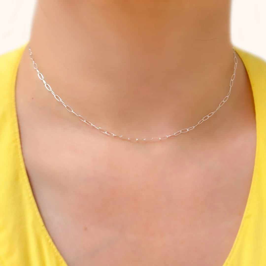 Premium White Silver Chain for Clean and Modern Style