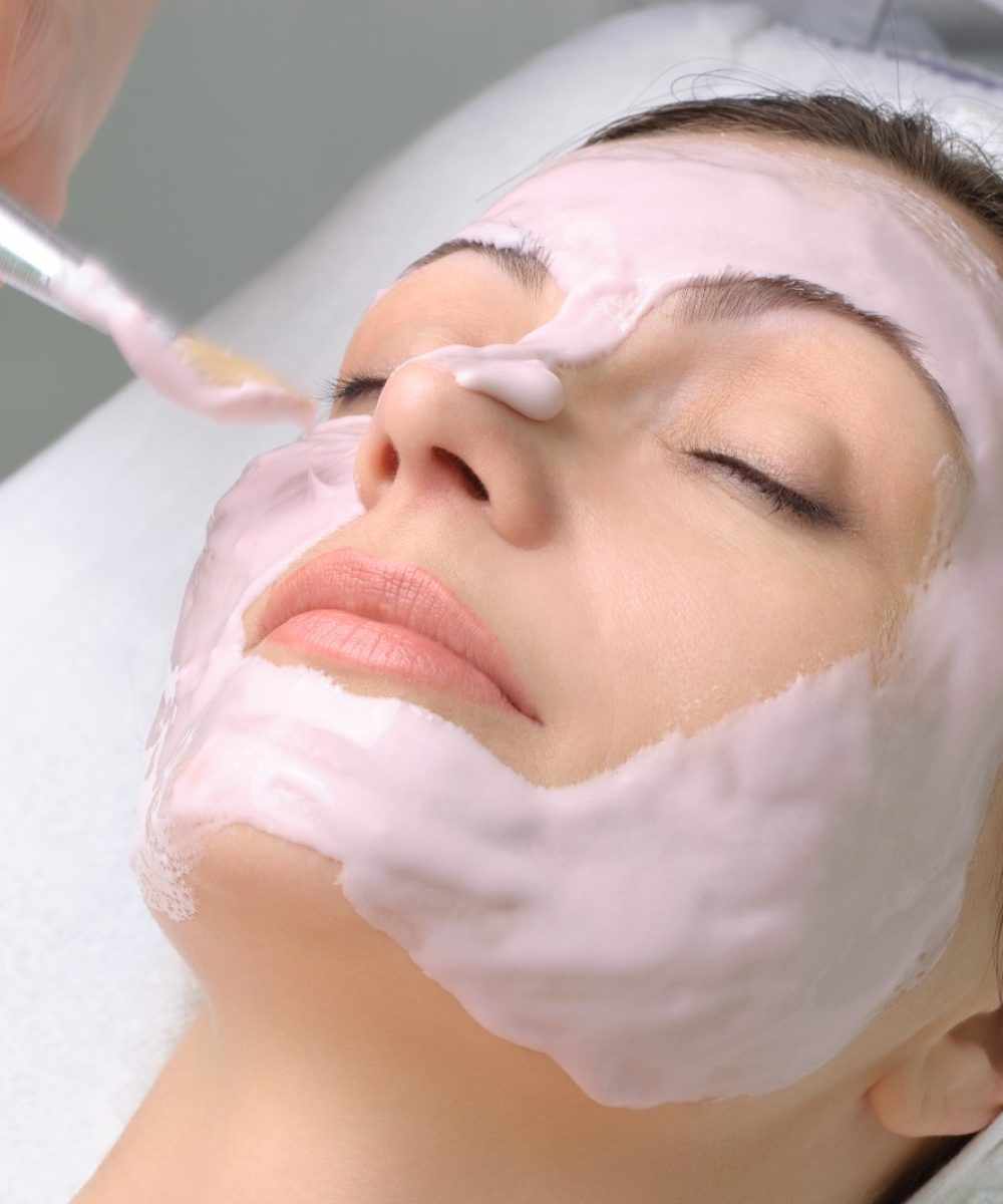 Why Mini Facials Are the Perfect Skin Care Solution for Busy Professionals in Centreville, VA