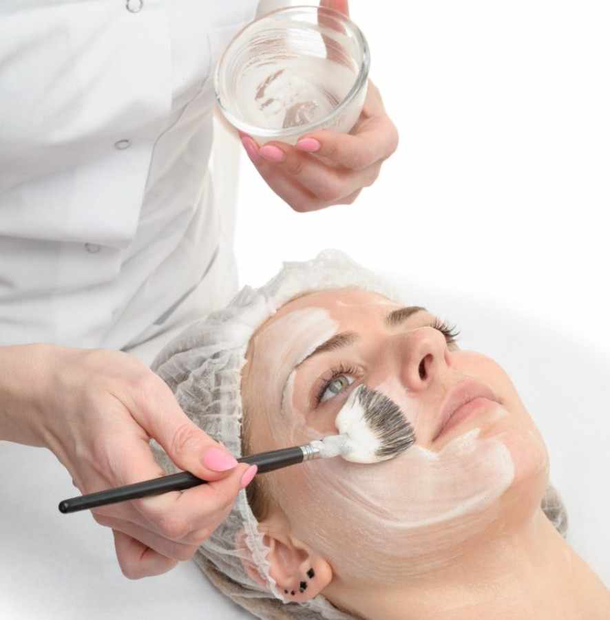 Face Bleach Service in Centreville, VA: Get an Instant Glow and Even Skin Tone