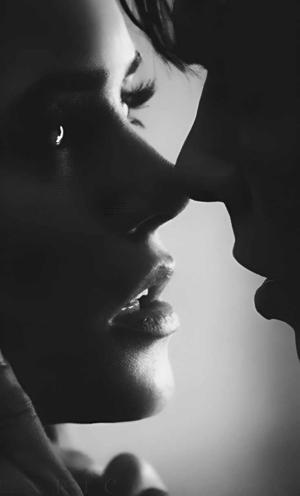 दर्द के साथ प्यार