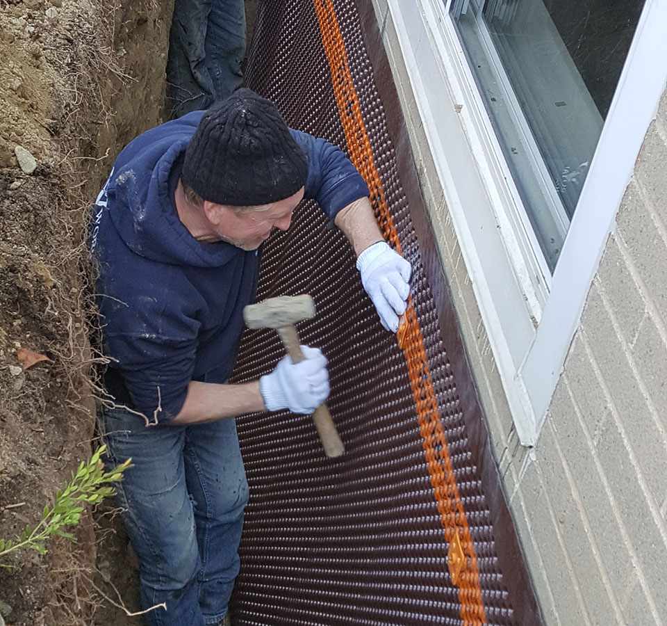 Why Hamilton Homes Experience Basement Water Problems More Often Than Homeowners Expect