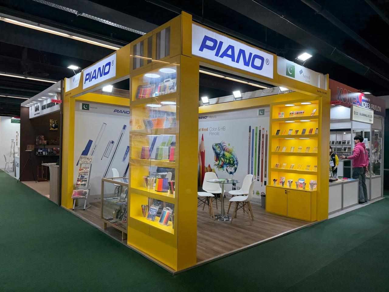 Why Companies Invest in a 40×50 Trade Show Booth