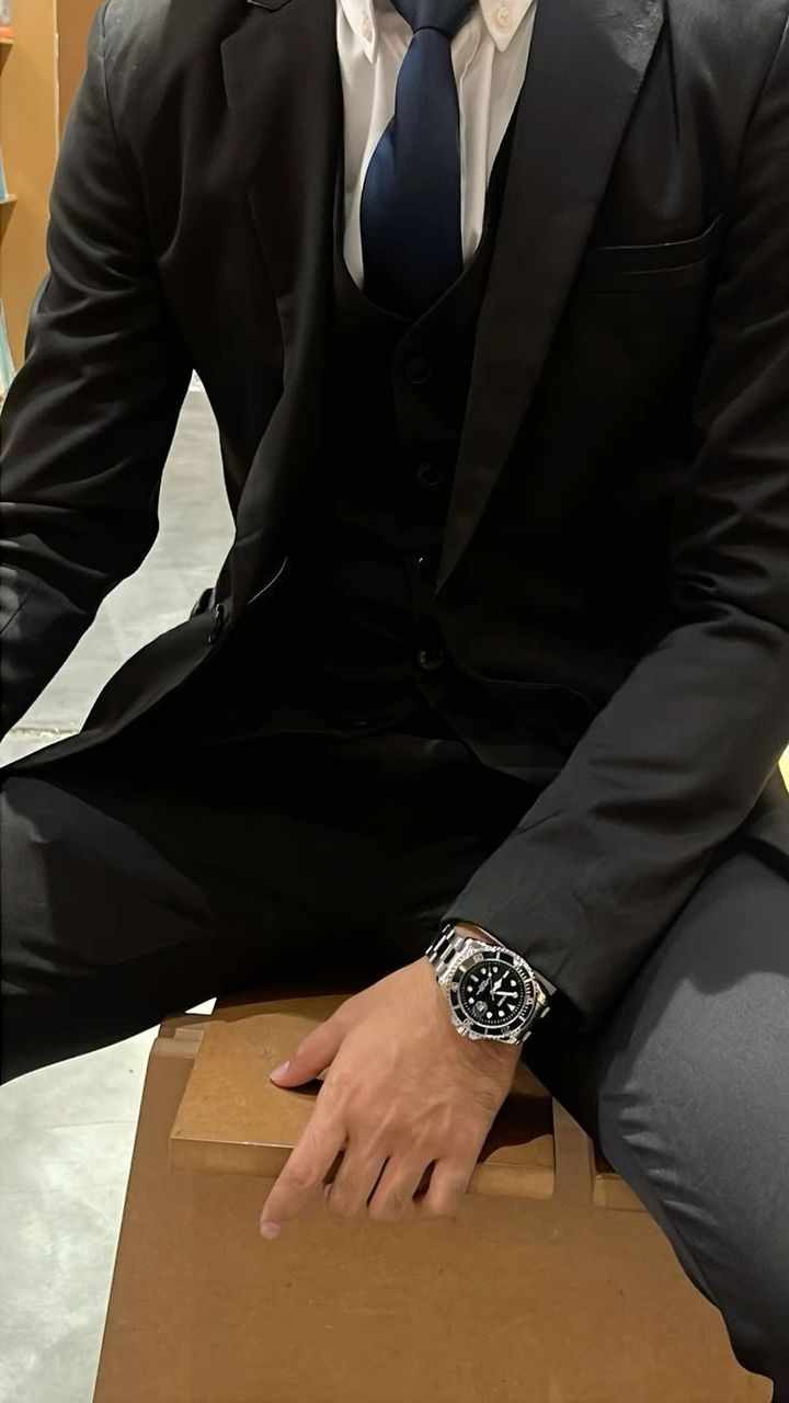 Aahan's strength lies in his devotion to family, even when it feels like everything is falling apart