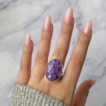 Charoite Rings: Meaning, Healing Benefits & Spiritual Energy