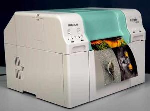 Monotech Systems Ltd. and Its Impact on the Drylab Photo Printing Market