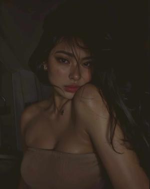 𝗞𝗥𝗜𝗣𝗦𝗬🍷🧿 logo