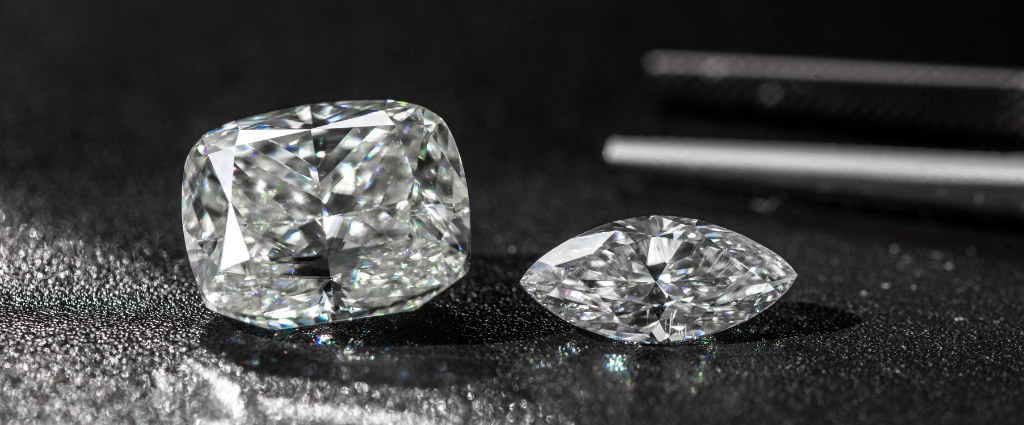 The Ultimate Guide to Selling Your Diamond Ring This Christmas
