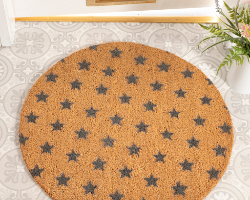 Star-Themed Outdoor Doormats: Combining Functionality with Personality