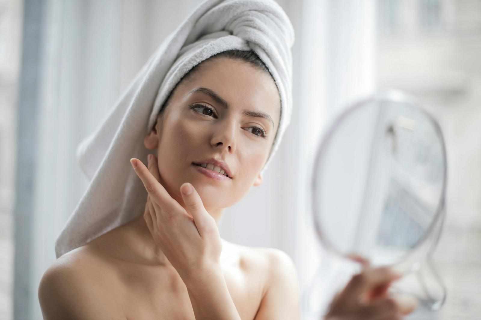 Essential Tips for Healthy, Glowing Skin at Any Age