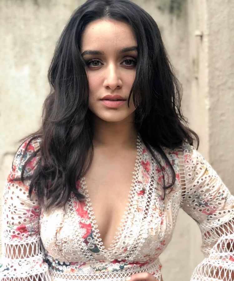 Shraddha Kapoor as Kiara Malhotra-Reynolds