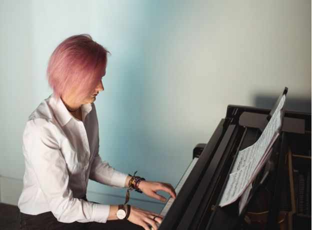 Top 7 Benefits of Taking Piano Lessons at Any Age