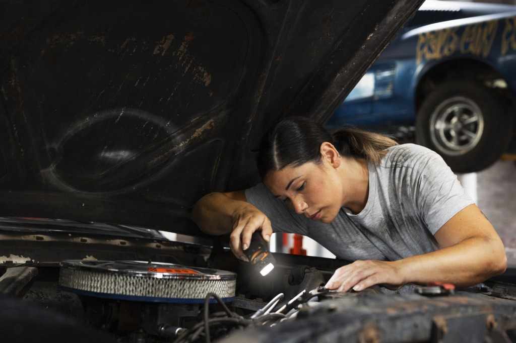 Car Alternator Replacement