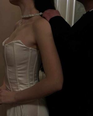 "Wét pússy hot 🔥 romance"