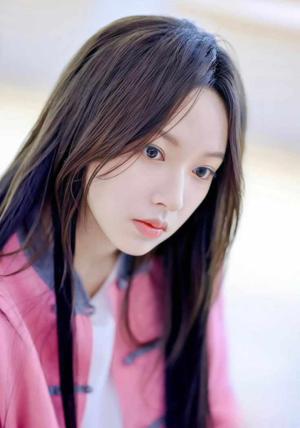 It's me neraa💘☘️ logo